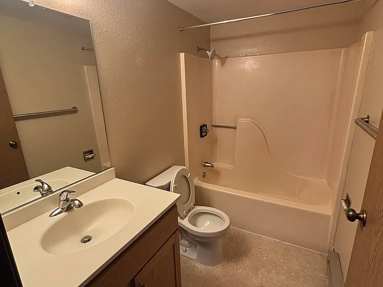 1059 W South Park Ave #1059 — Photo 9