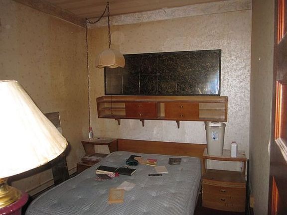 5th image of 2609 Askew Ave