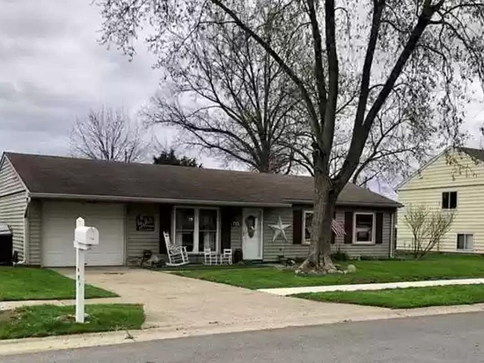 1st image of 715 Holiday Dr