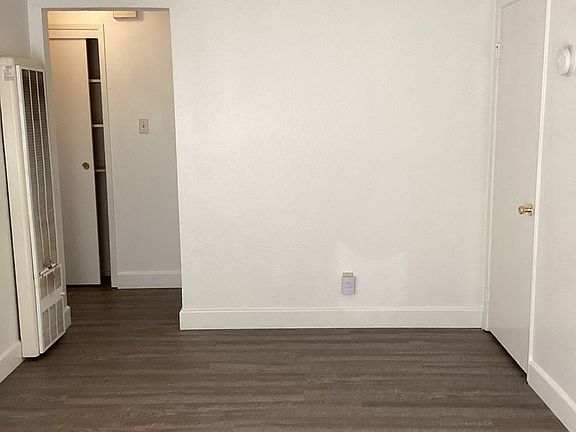 4th image of 2743 2nd Ave APT 1