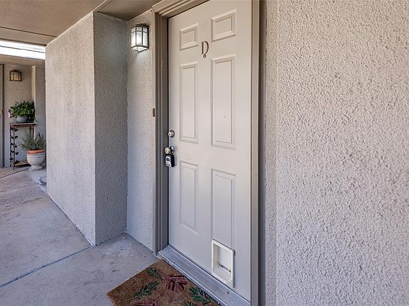 4th image of 4908 Byers Ave #C3