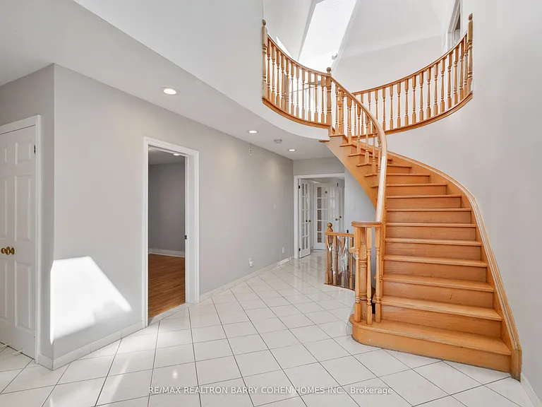 238 Spring Garden Ave — Photo 2