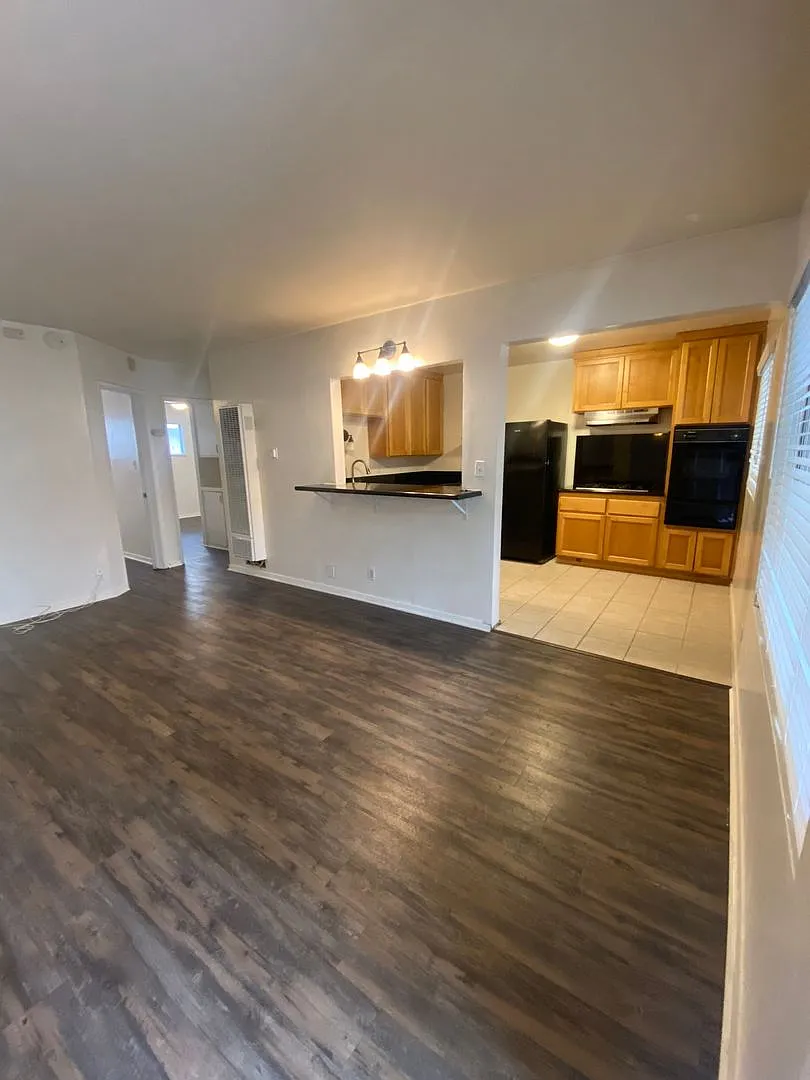 4937 Coronado Ave! Spacious 2 Bed-1 Bath Unit in OB! — Photo 1