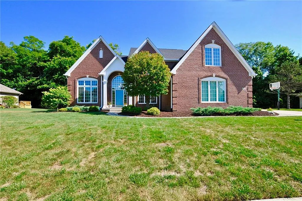 10718 Birch Tree Ct photo 1