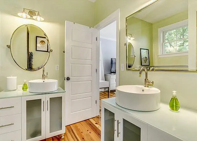 526 S Causeway Rd — Photo 26