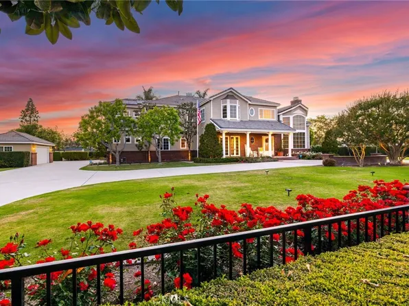 8537 Acacia Dr, Cypress, CA 90630