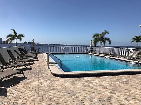 2nd image of 3326 N Key Dr #1
