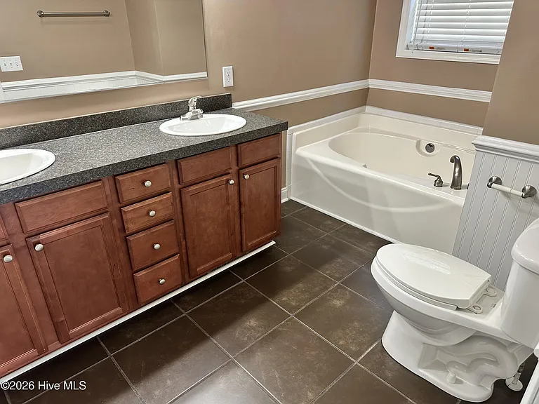 103 Meadowview Rd — Photo 24