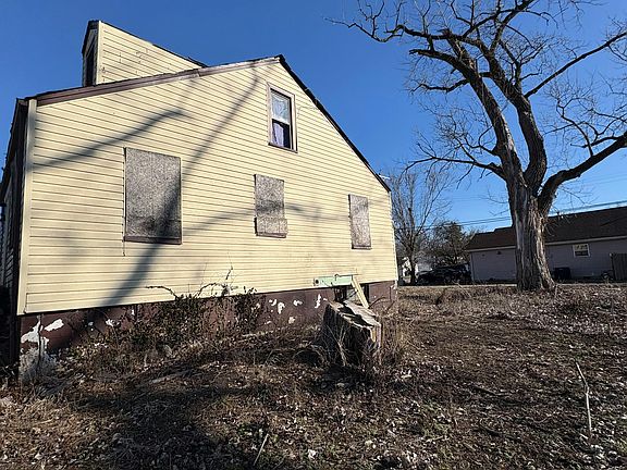 5th image of 4320 Bunkum Rd