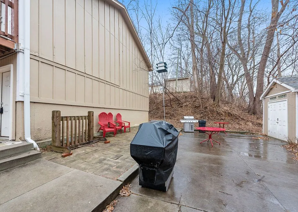 312 2nd St