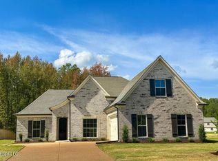 723 Lucas Ln, Hernando, MS 38632