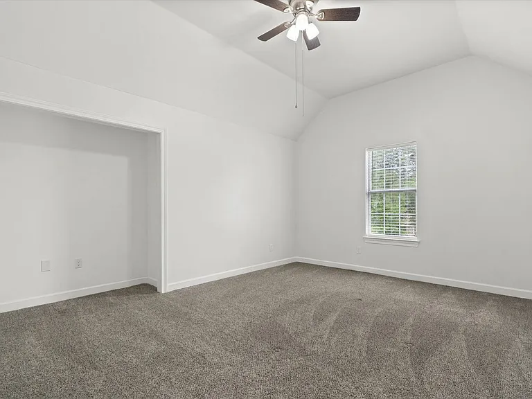 1009 Pinemont Dr — Photo 14
