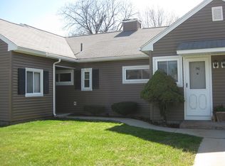 190 Greenwood Ter #190, Chicopee, MA 01022