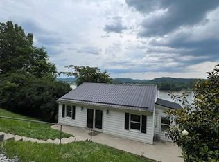 541 W 3rd St, Maysville, KY 41056