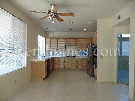5th image of 14204 Breezeway Pl