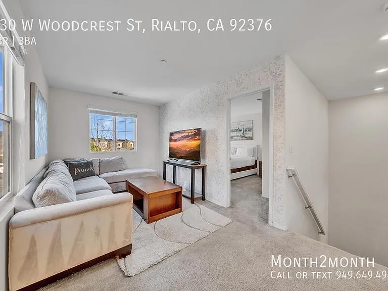 630 W Woodcrest St — Photo 23