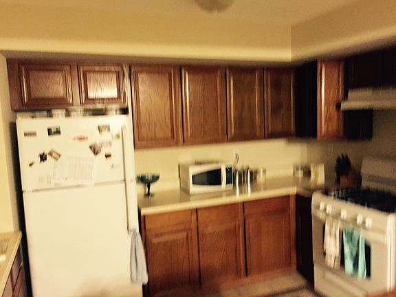 Kitchen included appliances