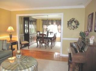 71 Duncan Ave, Pequannock, NJ 07440