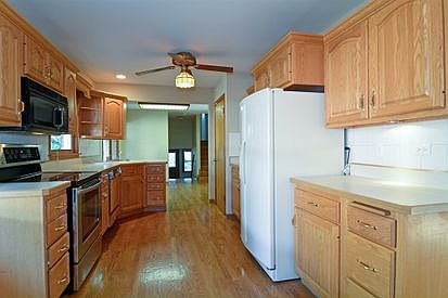 3rd image of 1202 W Sigwalt St