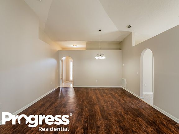 4th image of 2109 Tealwood Cir