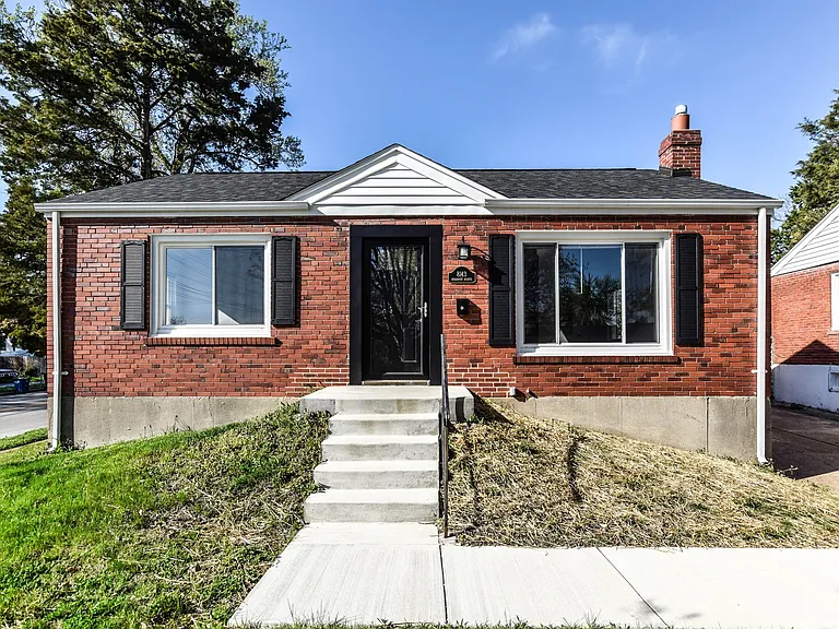 8143 Braddock Dr — Photo 1