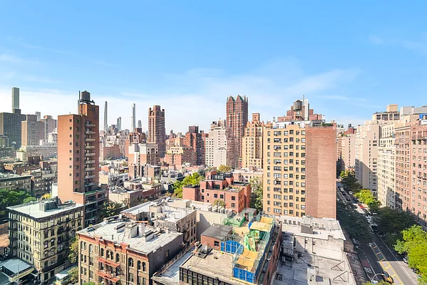 Sold by Corcoran | media 3