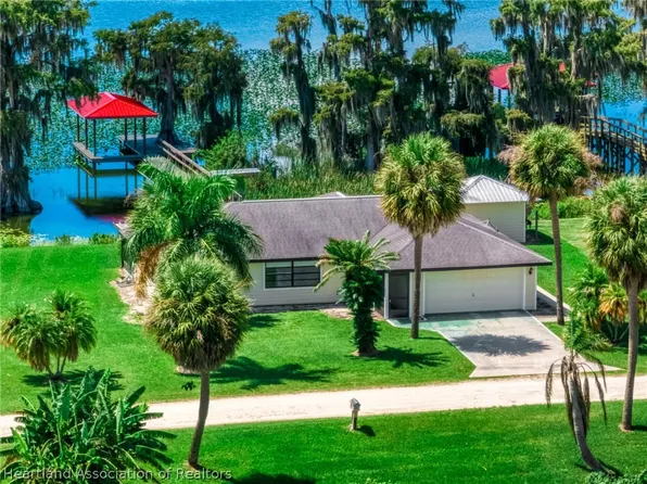 2684 Abell Rd, Lake Placid, FL 33852