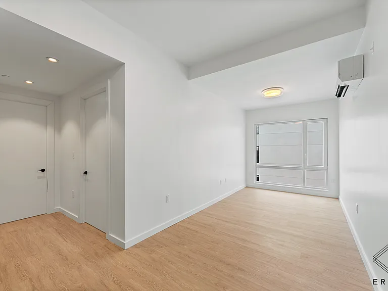 333 Linden Blvd #3L — Photo 4