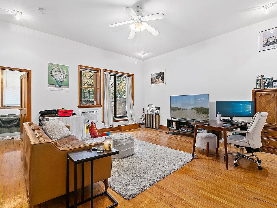 1st image of 324 W 77th St APT 4