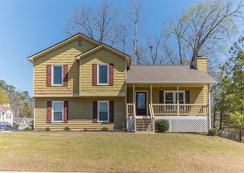 1st image of 635 Saddle Shoals Dr