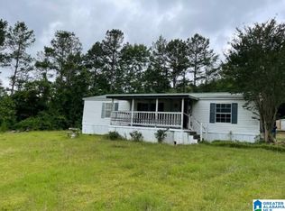 126 Happy Hollow Rd, Glencoe, AL 35905