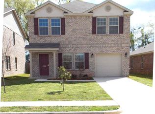 223 NE Bermuda Lakes Dr, Meridianville, AL 35759