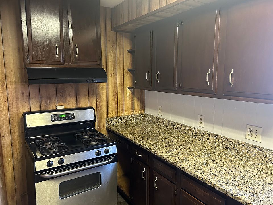 1st image of 35 Fountain St