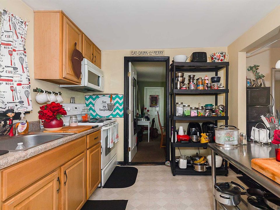 1641 Main St, Pleasant Valley, NY 12569 Zillow