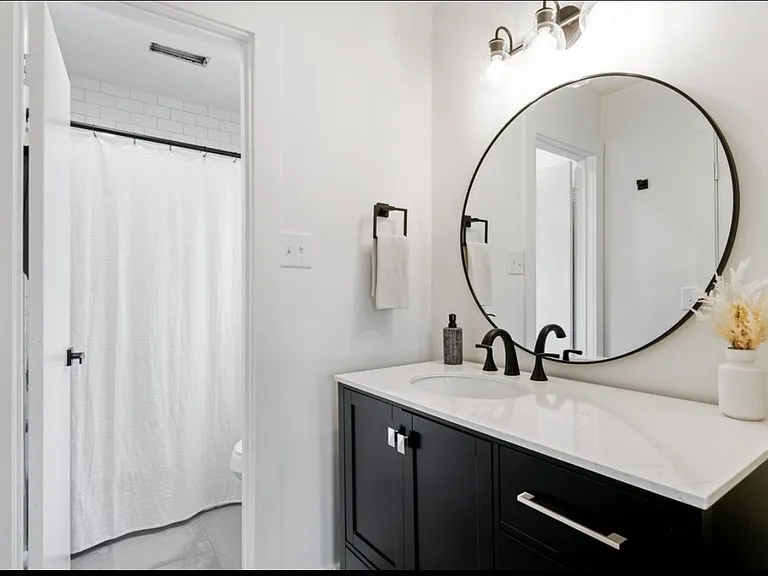 5723 Brentwood Meadows Cir — Photo 10