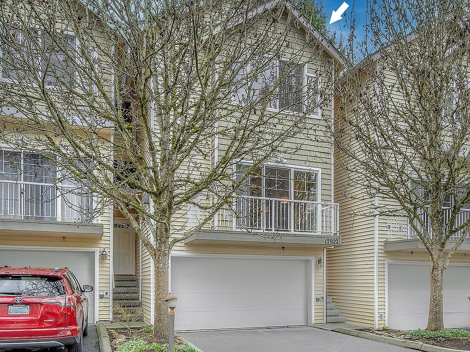 1st image of 17922 NE 90th St