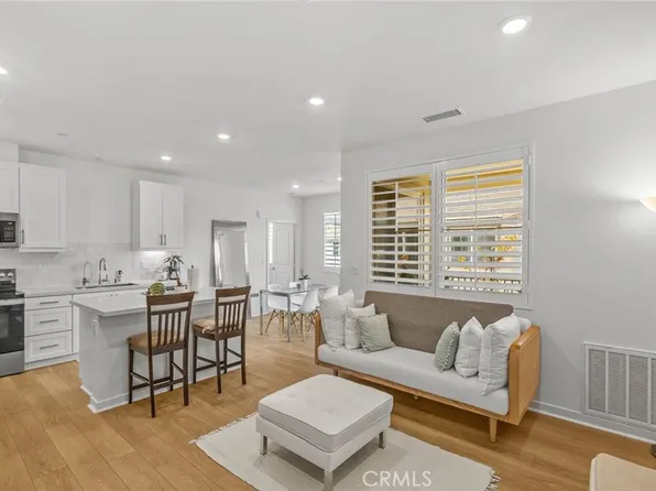 6123 Valentina Way #302, Eastvale, CA 92880