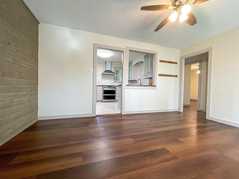 244 Ridgewood Ave — Photo 16