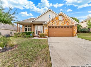 979 Oak Park, Schertz, TX 78154