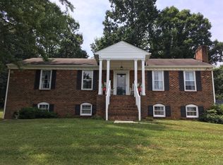 229 W Bethel Dr, Madison Heights, VA 24572