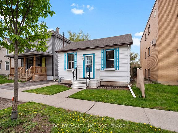 2nd image of 78 Maple St