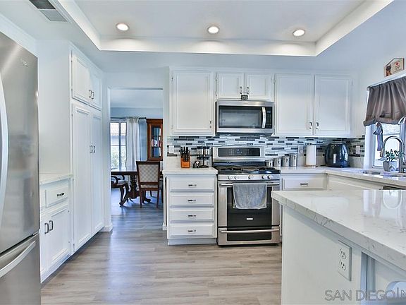 5th image of 24838 Walnut Creek Cir