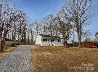 165 Bowman Rd, Statesville, NC 28625