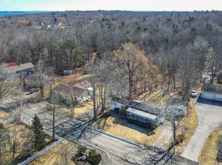 74 Pearl St, Camden, ME 04843