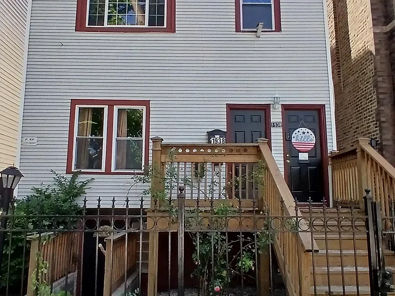 1938 N Saint Louis Ave #BASEMENT — Photo 10