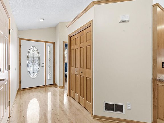 5th image of 5829 Forestview Ln N