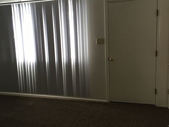 5th image of 251 E 100 N APT 3