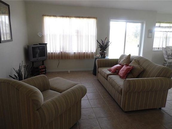 5th image of 3410 Alba Dr