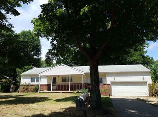 255 S Van Arsdale Ave, Haysville, KS 67060