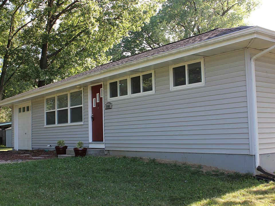 1st image of 1001 Eastview Dr